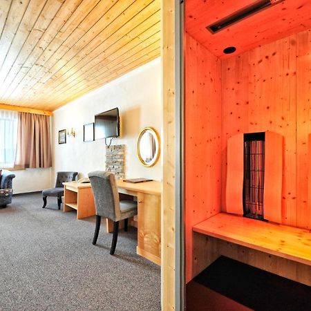 Hotel Margarete Maultasch By Vaya Nauders Extérieur photo