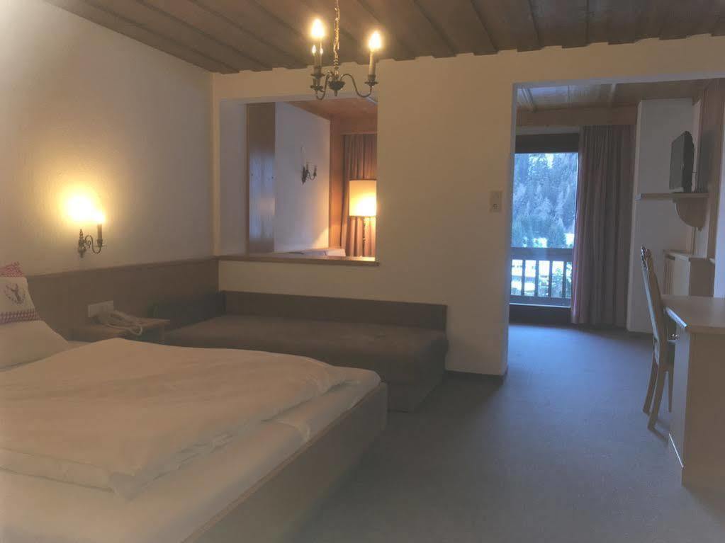 Hotel Margarete Maultasch By Vaya Nauders Extérieur photo